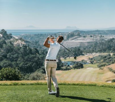 Discover a New Side to Golf with a Private Lesson